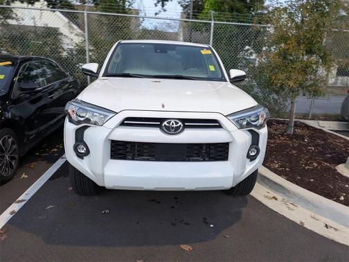 2022 Toyota 4Runner SR5