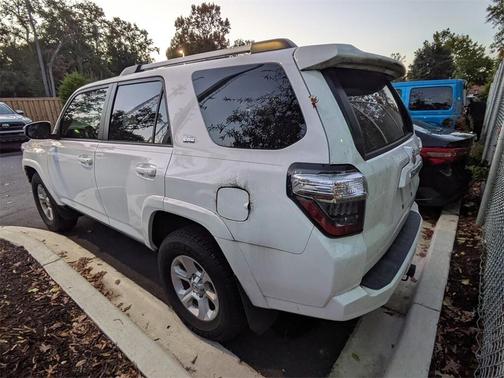 2022 Toyota 4Runner SR5