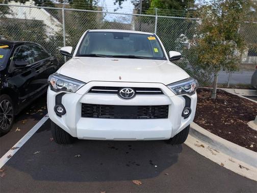 2022 Toyota 4Runner SR5