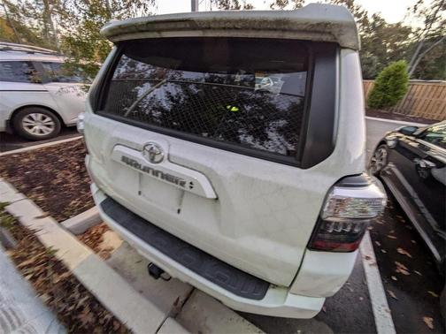 2022 Toyota 4Runner SR5