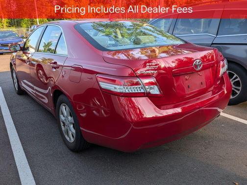 Barcelona Red Metallic 2011 Toyota Camry LE