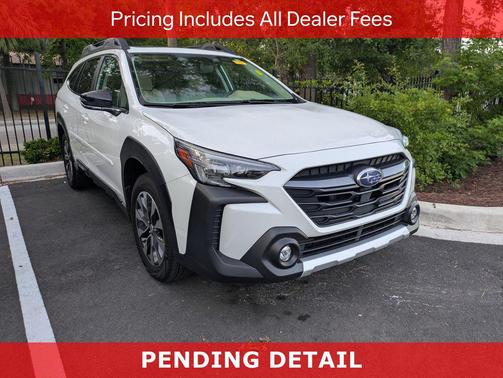 Crystal White Pearl 2025 Subaru Outback Limited