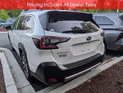 Crystal White Pearl 2025 Subaru Outback Limited