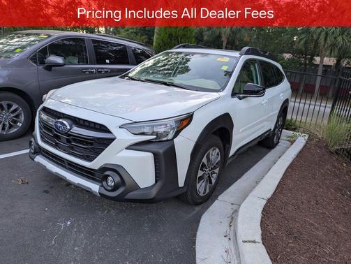 Crystal White Pearl 2025 Subaru Outback Limited