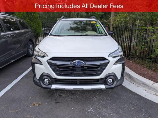 Crystal White Pearl 2025 Subaru Outback Limited