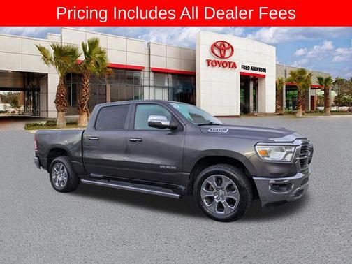 Granite Crystal Metallic Clearcoat 2020 RAM 1500 Big Horn/Lone Star