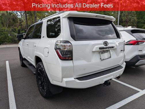 Ice Cap 2024 Toyota 4Runner SR5 Premium