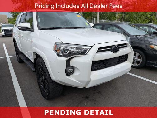 Ice Cap 2024 Toyota 4Runner SR5 Premium