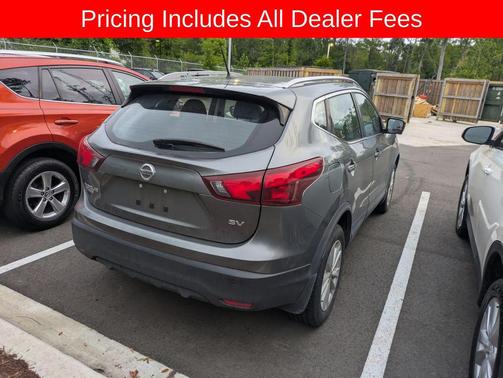 Gun Metallic 2017 Nissan Rogue Sport SV