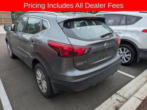 Gun Metallic 2017 Nissan Rogue Sport SV