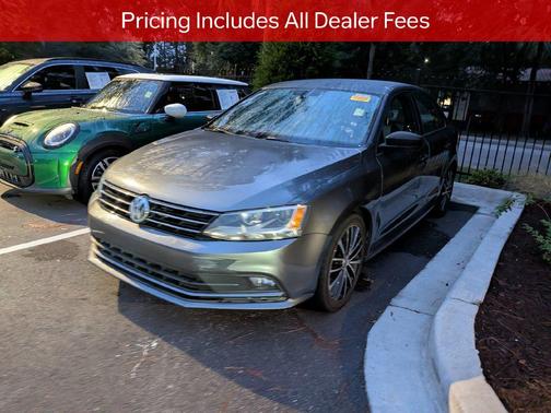 Platinum Gray Metallic 2015 Volkswagen Jetta 1.8T Sport