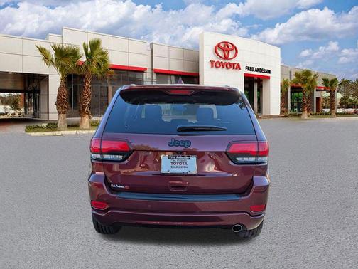 Velvet Red Pearlcoat 2020 Jeep Grand Cherokee Altitude