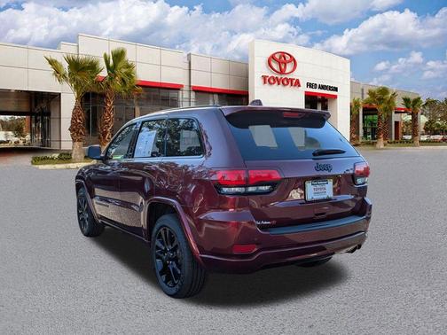 Velvet Red Pearlcoat 2020 Jeep Grand Cherokee Altitude
