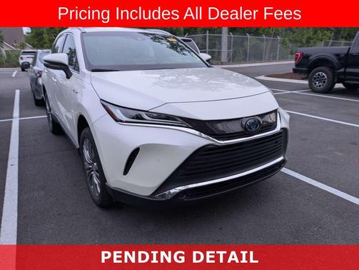Blizzard Pearl 2021 Toyota Venza XLE