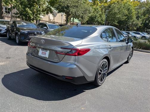 2025 Toyota Camry XLE