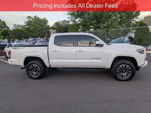 Ice Cap 2023 Toyota Tacoma TRD Sport