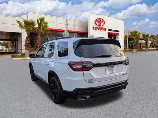 2025 Honda Pilot Black Edition