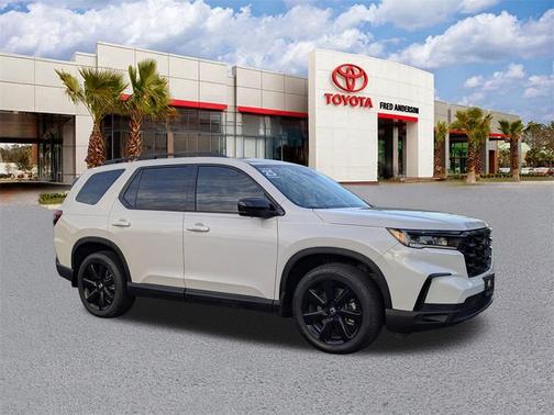 2025 Honda Pilot Black Edition