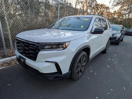 2025 Honda Pilot Black Edition