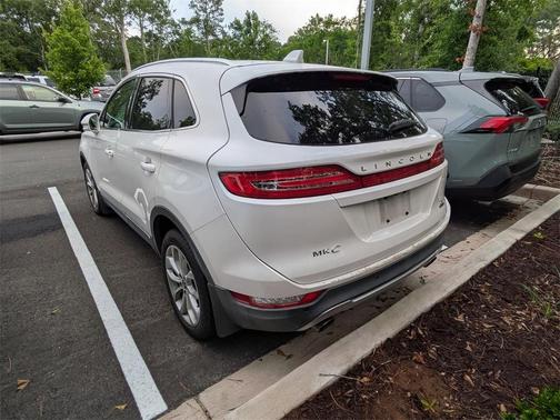 2016 Lincoln MKC Select
