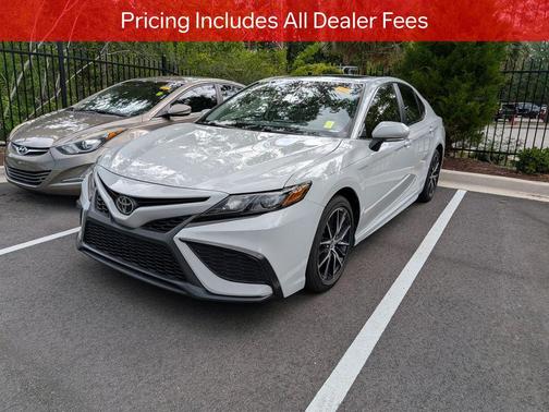 Ice Edge 2024 Toyota Camry SE