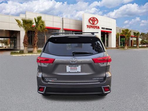 2018 Toyota Highlander Limited