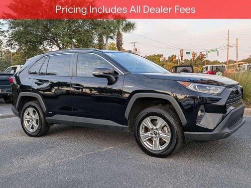 Midnight Black Metallic 2021 Toyota RAV4 Hybrid XLE
