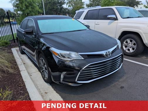 2016 Toyota Avalon XLE