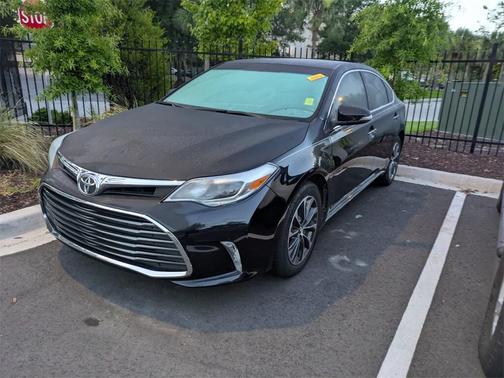 2016 Toyota Avalon XLE