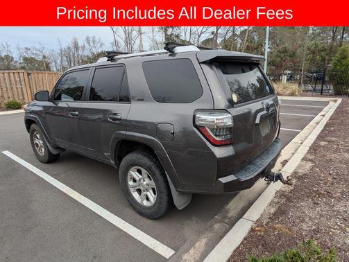 Magnetic Gray Metallic 2015 Toyota 4Runner SR5