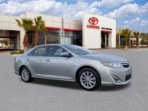 2014 Toyota Camry XLE