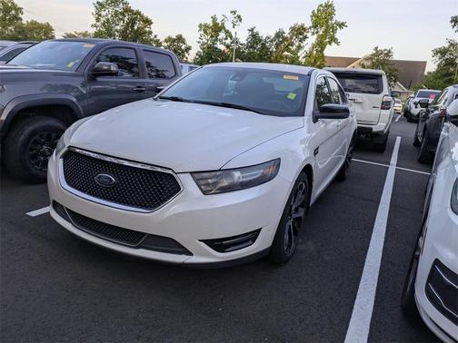 2015 Ford Taurus SHO