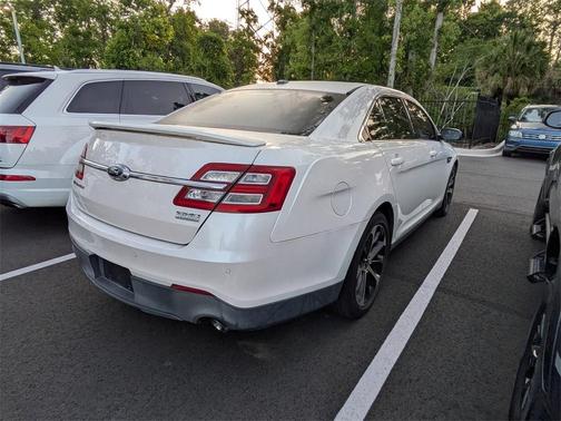 2015 Ford Taurus SHO