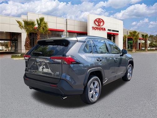 2025 Toyota RAV4 Hybrid LE
