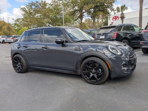 Thunder Grey Metallic 2019 MINI Hardtop Cooper S