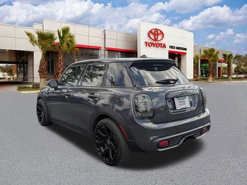 Thunder Grey Metallic 2019 MINI Hardtop Cooper S