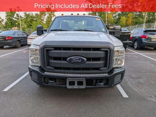 OXFORD WHITE 2012 Ford F-350 XL