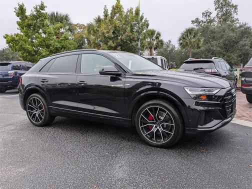 2021 Audi Q8 55 Premium Plus