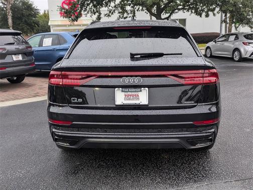 2021 Audi Q8 55 Premium Plus