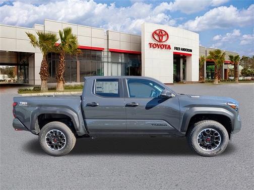 2025 Toyota Tacoma Hybrid TRD Off Road
