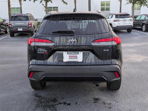 2022 Toyota Corolla Cross XLE