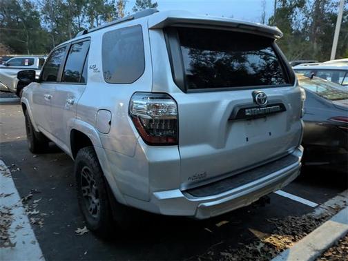 2021 Toyota 4Runner TRD Off Road