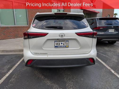 Wind Chill Pearl 2022 Toyota Highlander L