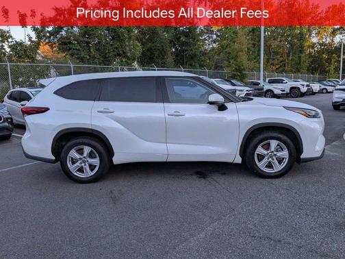 Wind Chill Pearl 2022 Toyota Highlander L