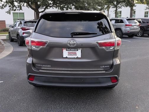 2015 Toyota Highlander LE Plus