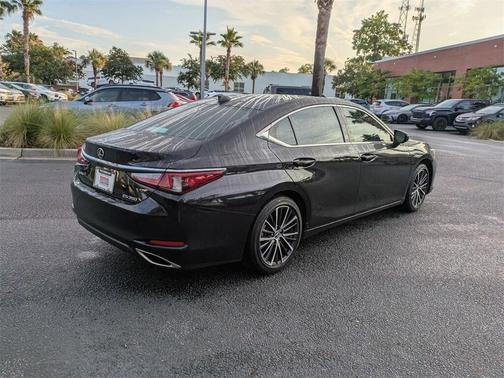 2024 Lexus ES 350 350
