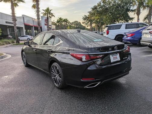 2024 Lexus ES 350 350