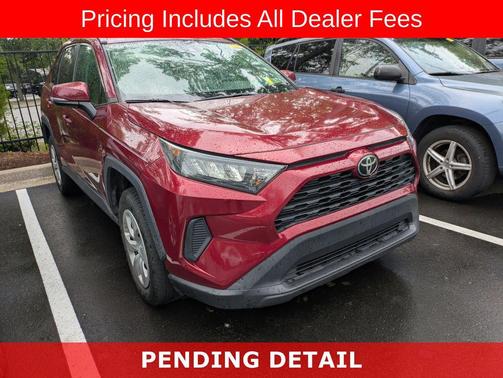 Ruby Flare Pearl 2019 Toyota RAV4 LE