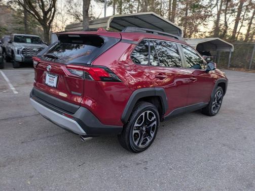 2019 Toyota RAV4 Adventure