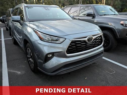 2020 Toyota Highlander XLE